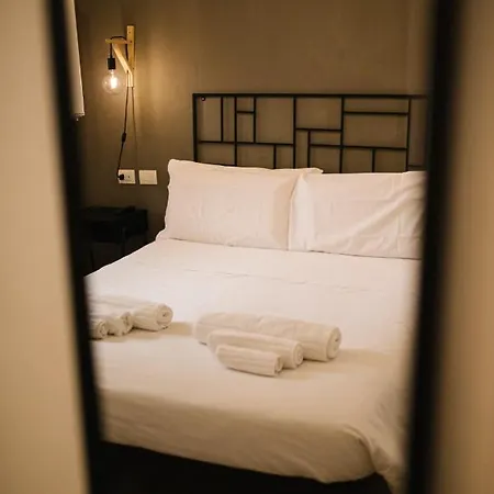 Apartament Umbrian Concierge - Factory House La Viola Perugia